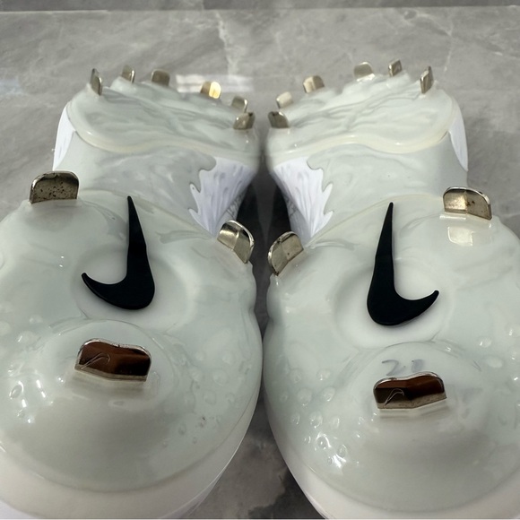 NWOT Men’s Nike Alpha Huarache Elite 4 Low Baseball Cleats FD2745-100 Size 10.5 - Picture 12 of 16